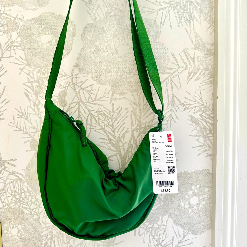 NWT Uniqlo Round Mini Shoulder Bag in Olive Green